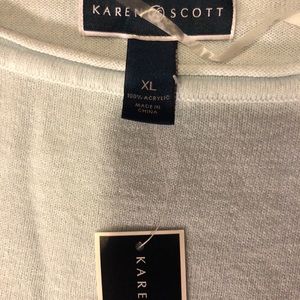 NWT Karen Scott sweater